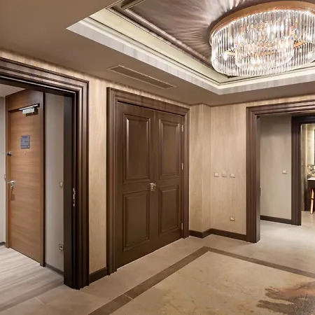 Limak Luxury Hotel Escópia