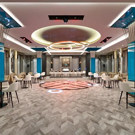 Hotel Limak Luxury Escópia